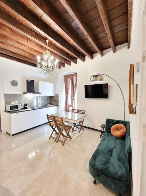 Apartment Icuochi Iii Genua